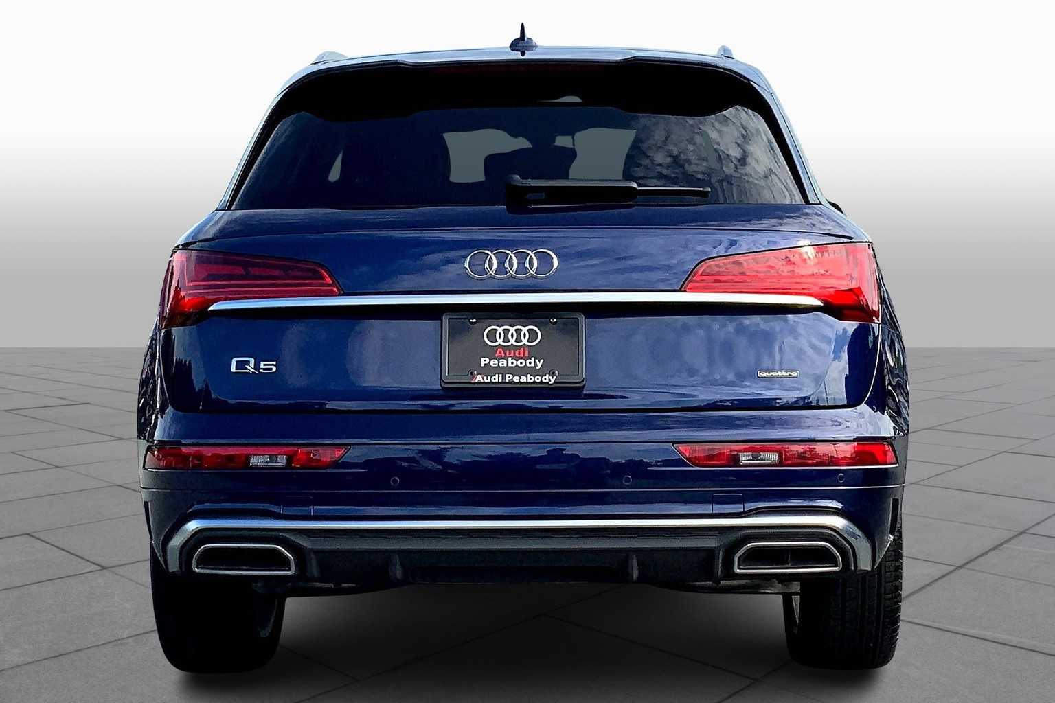 2025 Audi Q5 45 S line Premium Plus photo 3