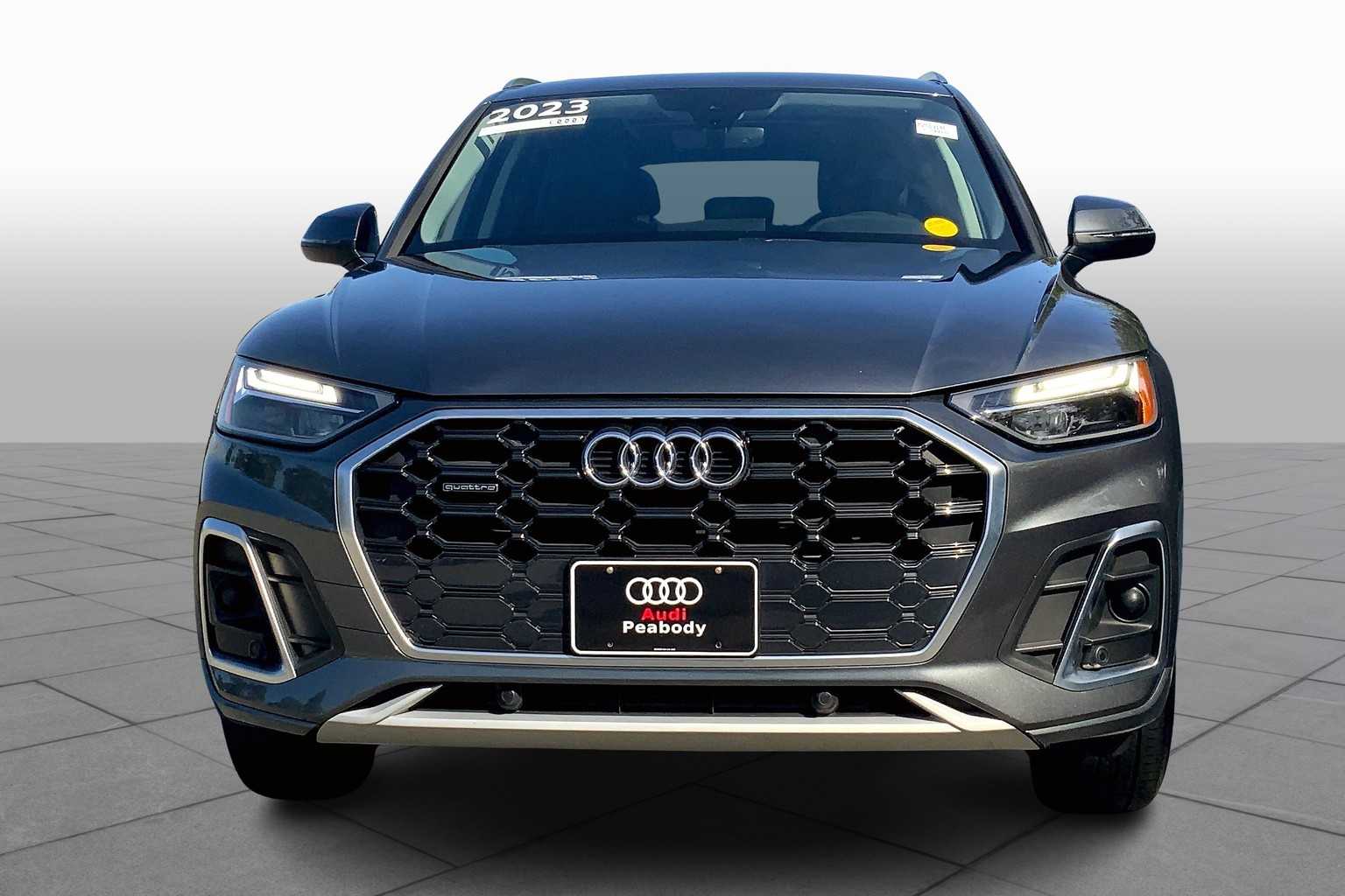2023 Audi Q5 S line Premium photo 3
