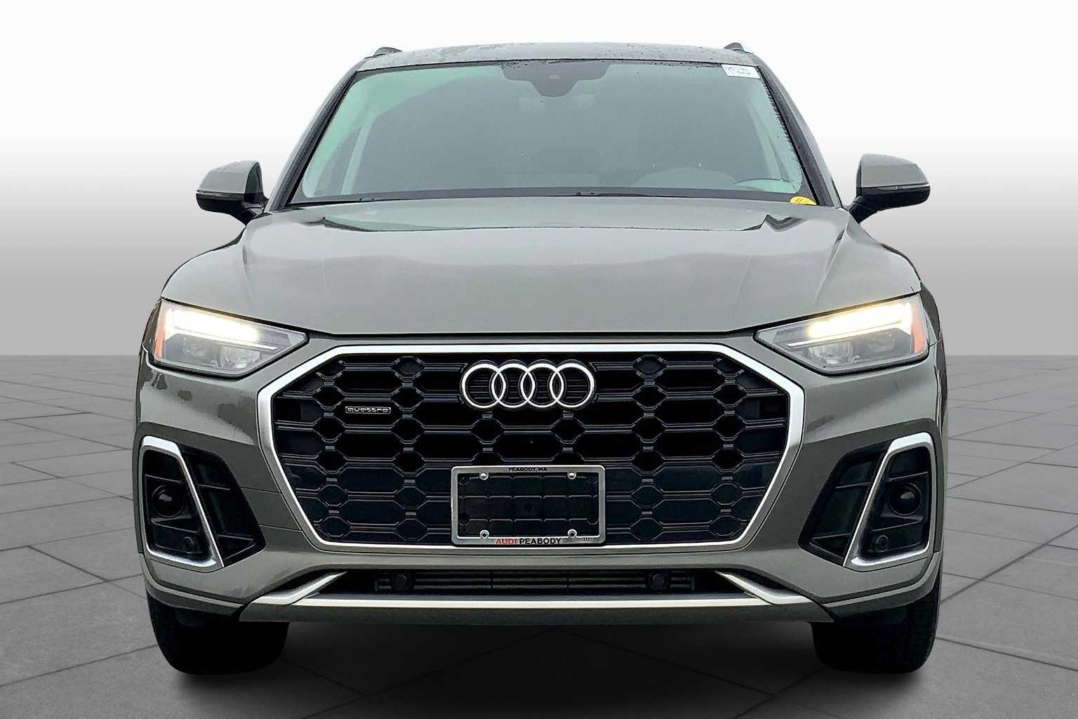 2023 Audi Q5 S line Premium photo 3