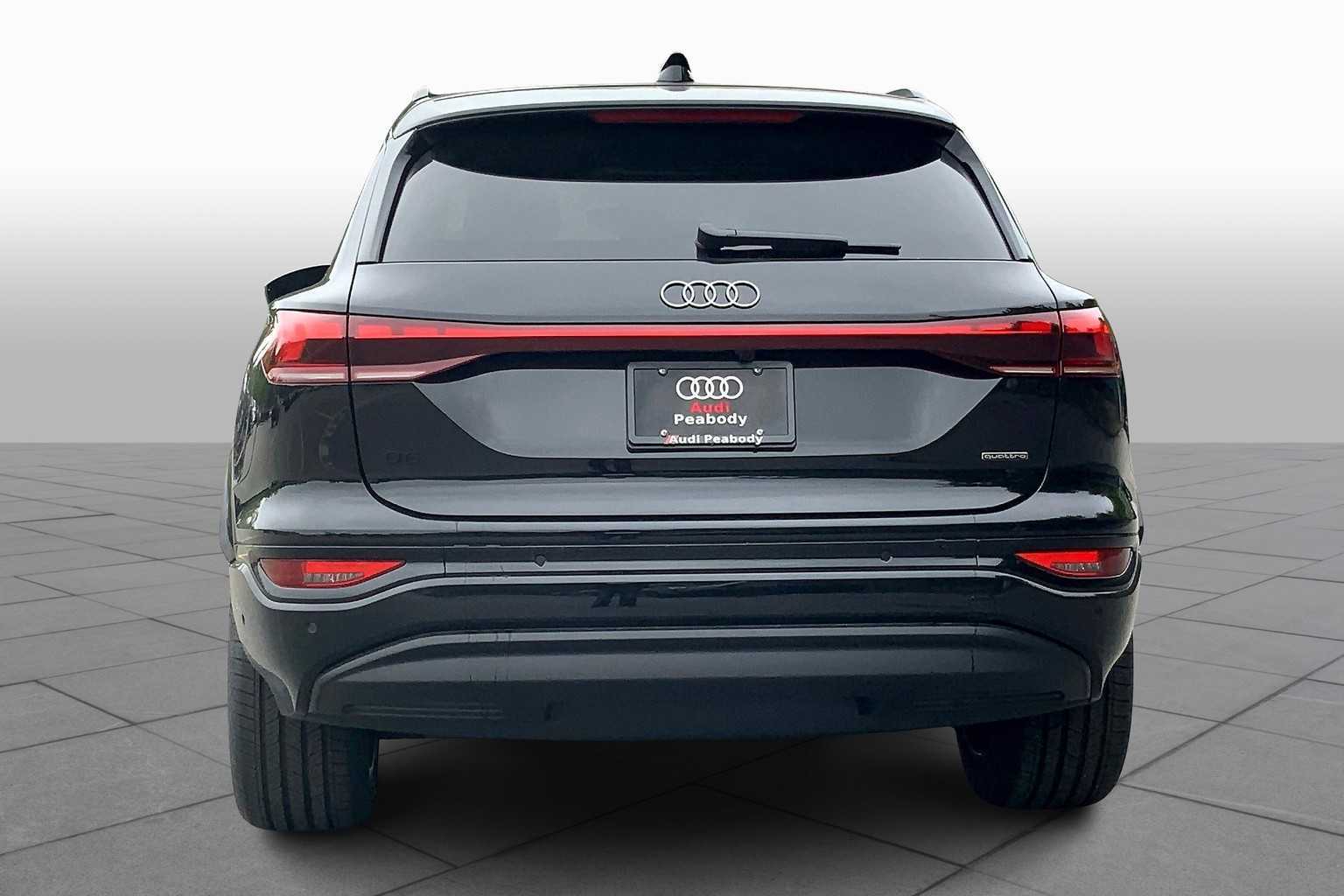 2025 Audi Q6 E-tron Premium Plus photo 3