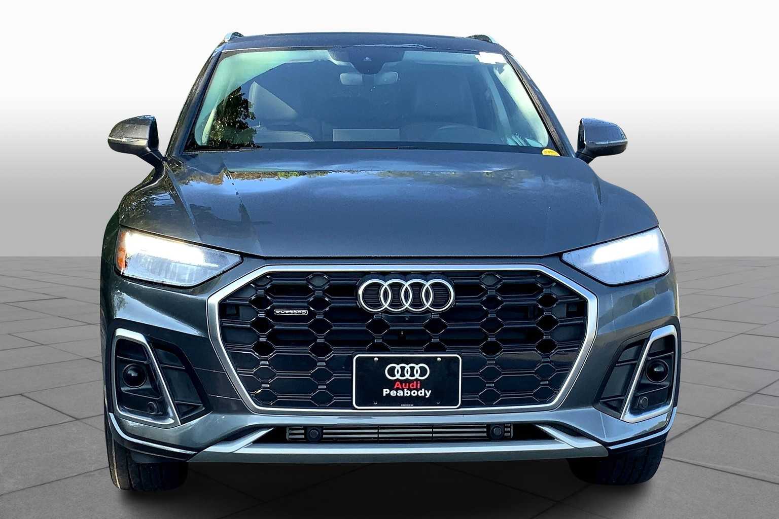 2023 Audi Q5 S line Premium Plus photo 3