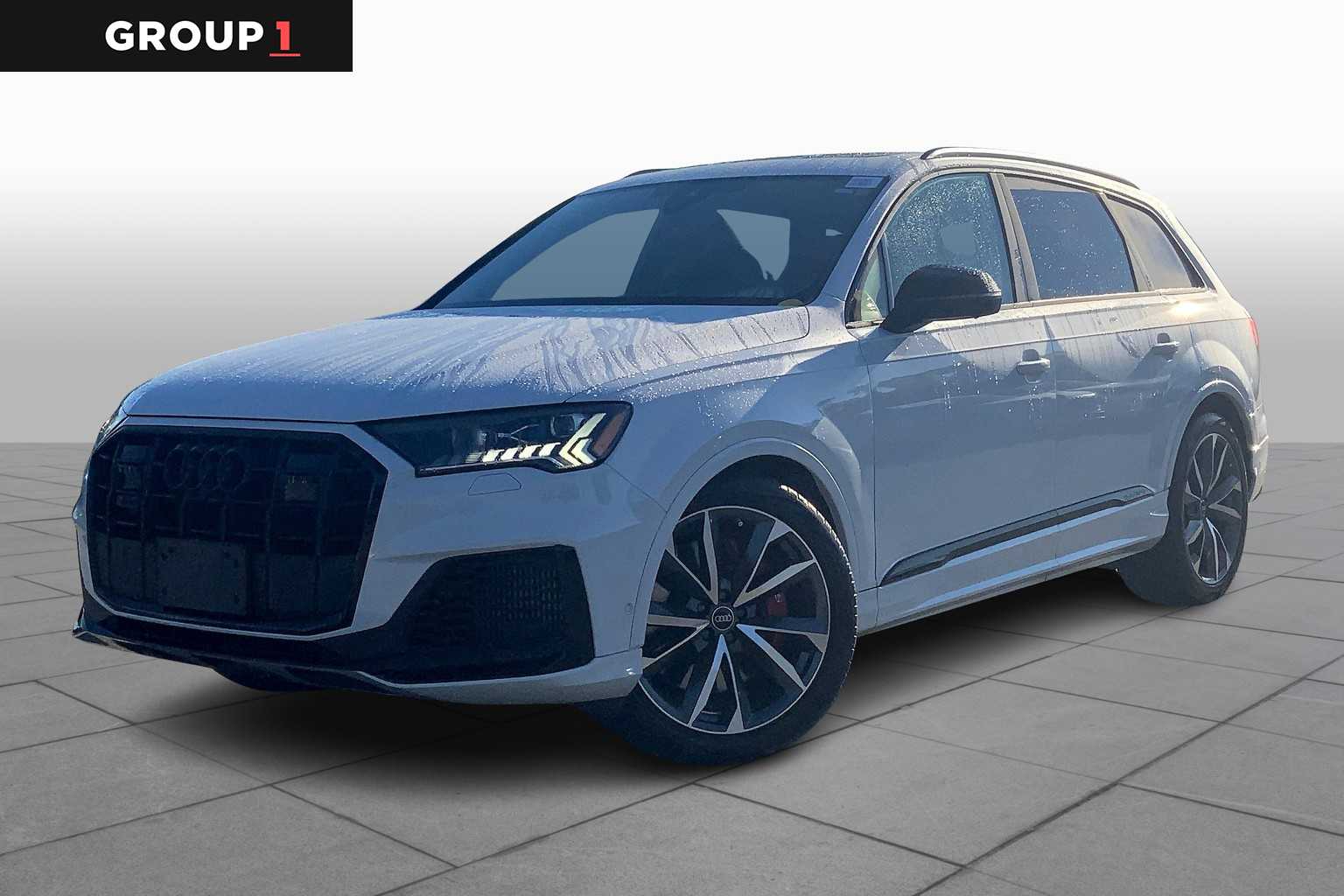 2023 Audi SQ7 Prestige's photo