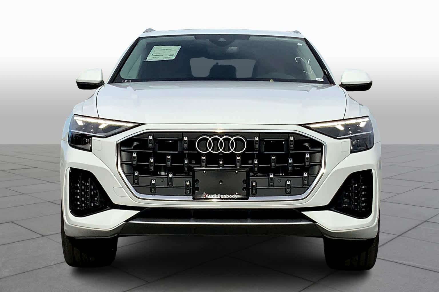 2025 Audi Q8 55 Premium photo 3