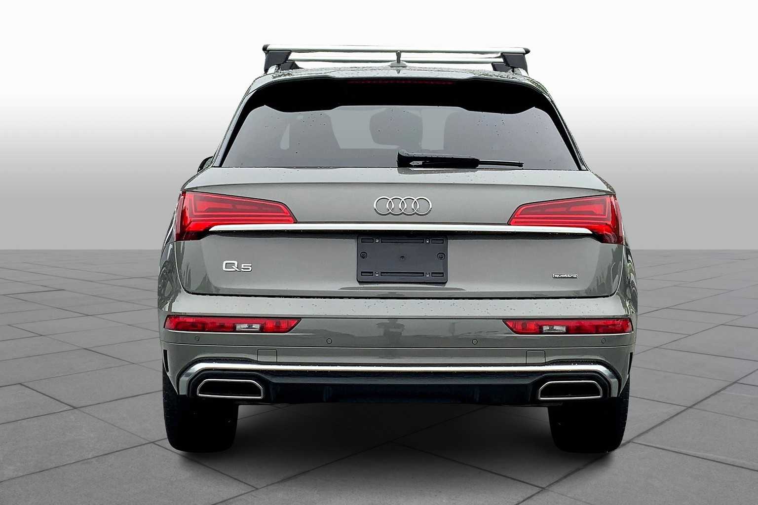 2023 Audi Q5 S line Premium Plus photo 4