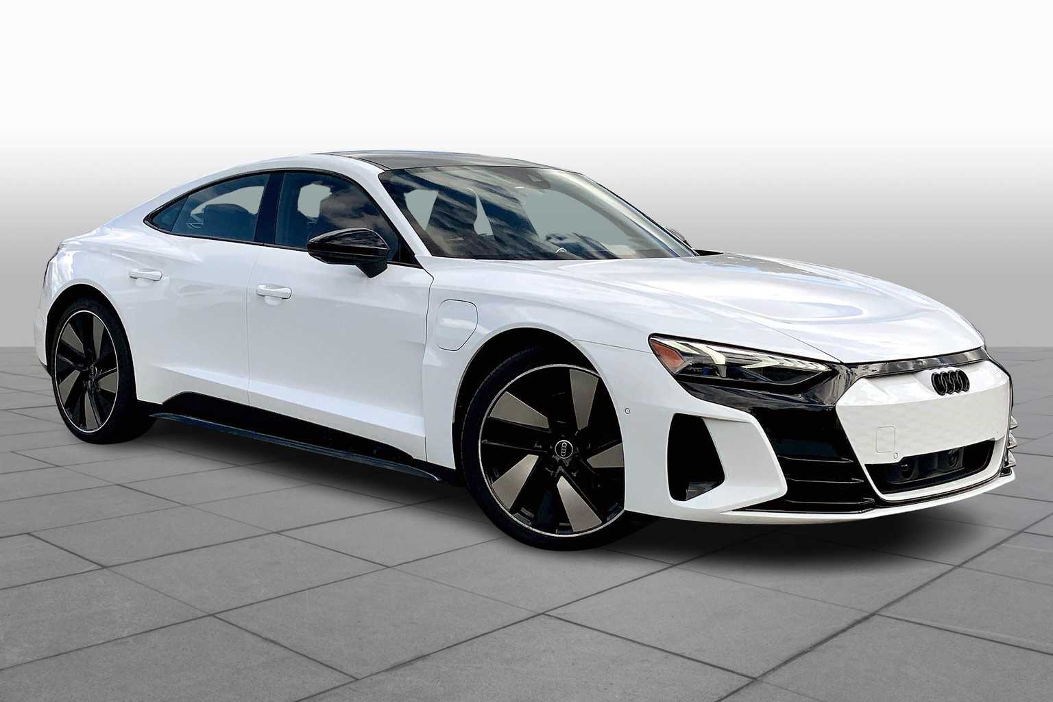 2023 Audi e-tron GT Prestige photo 2