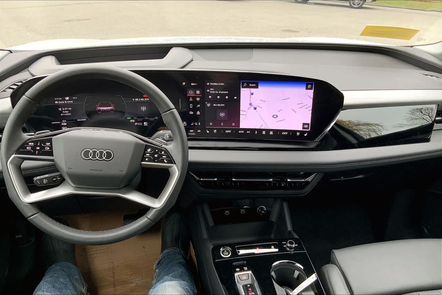 2025 Audi Q6 E-tron Premium Plus photo 4
