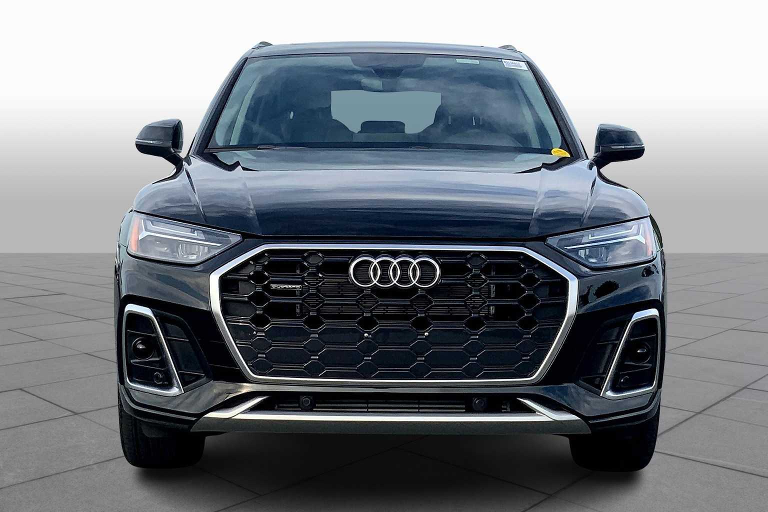 2024 Audi Q5 S line Premium photo 2