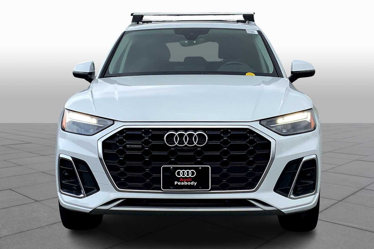 2023 Audi Q5 S line Premium Plus photo 2