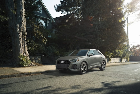 Audi Q3 Standard Features