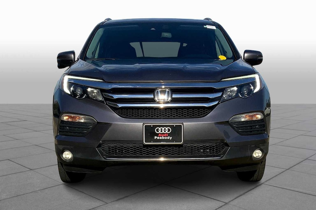 Used 2017 Honda Pilot Touring SUV