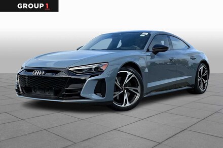 2022 Audi e-tron GT Prestige Sedan