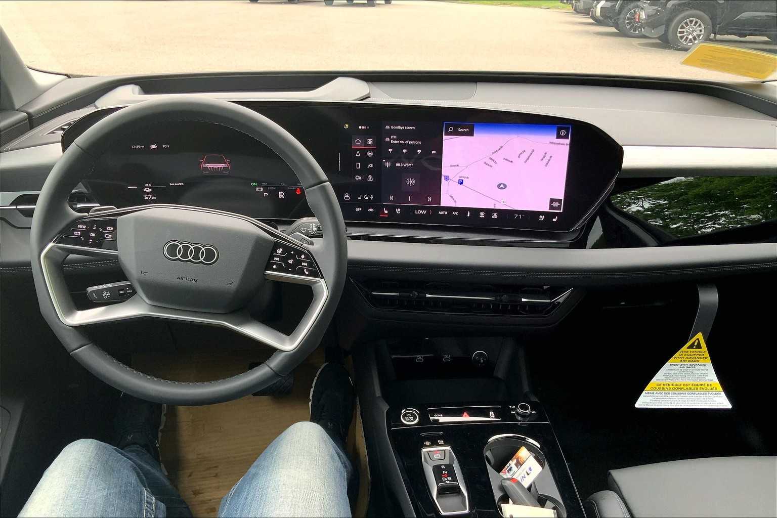 2025 Audi Q6 E-tron Premium Plus photo 4