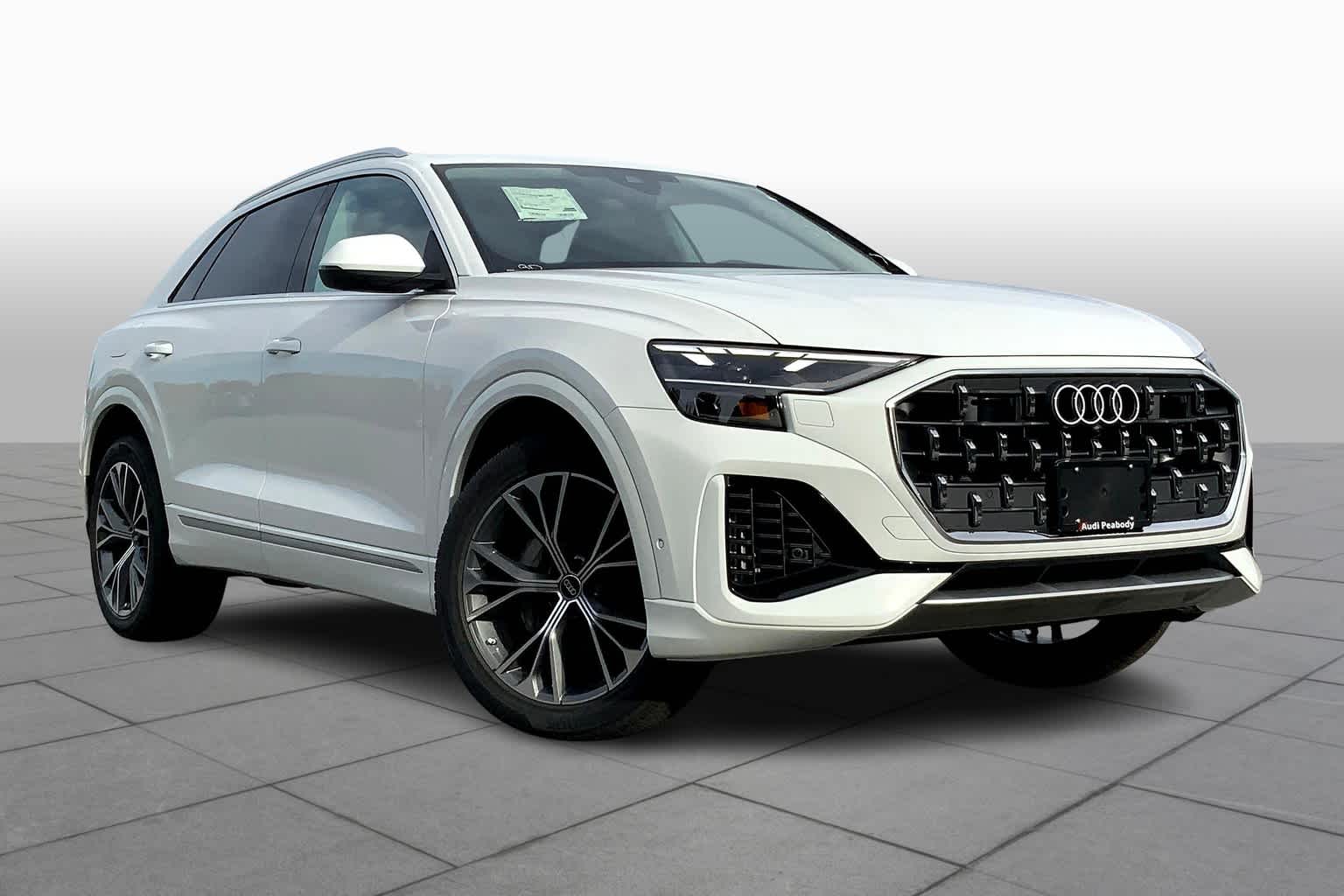 2025 Audi Q8 55 Premium