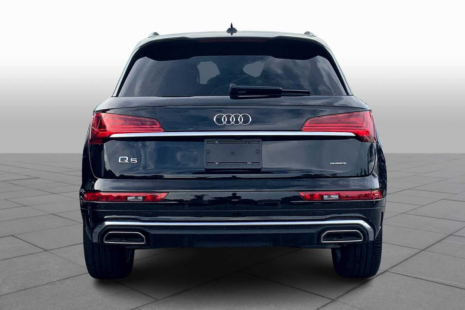 2024 Audi Q5 S line Premium photo 3