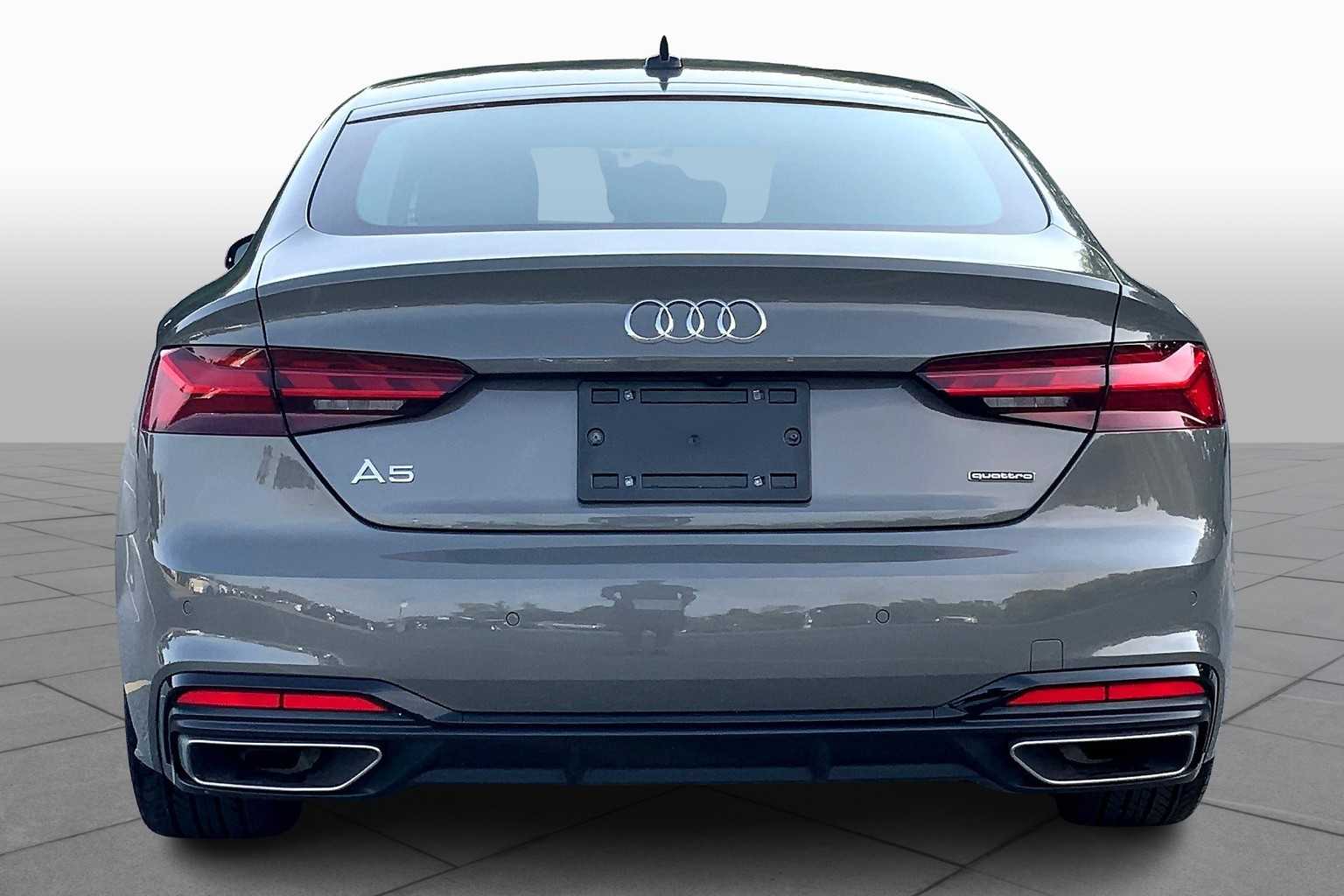 2025 Audi A5 45 S line Premium Plus photo 4