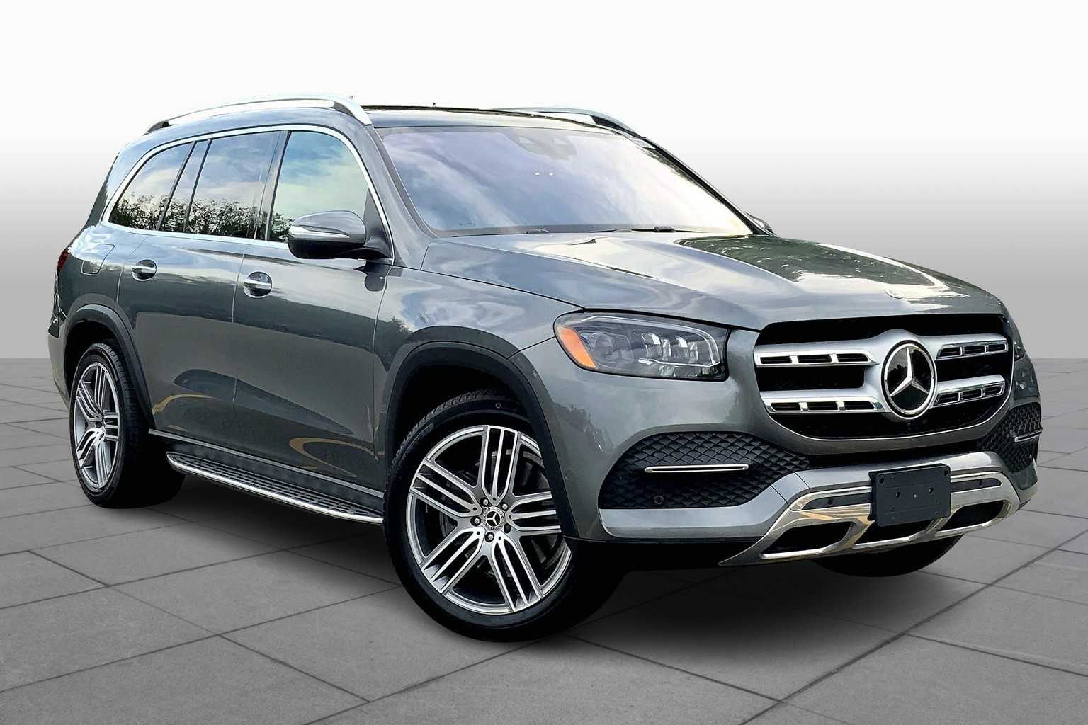 2022 Mercedes Benz GLS 450 4MATIC photo 2