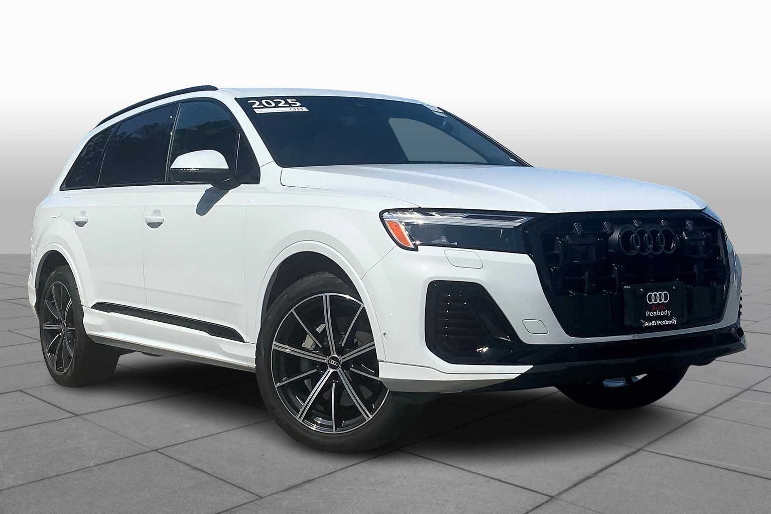 2025 Audi Q7 Premium Plus
