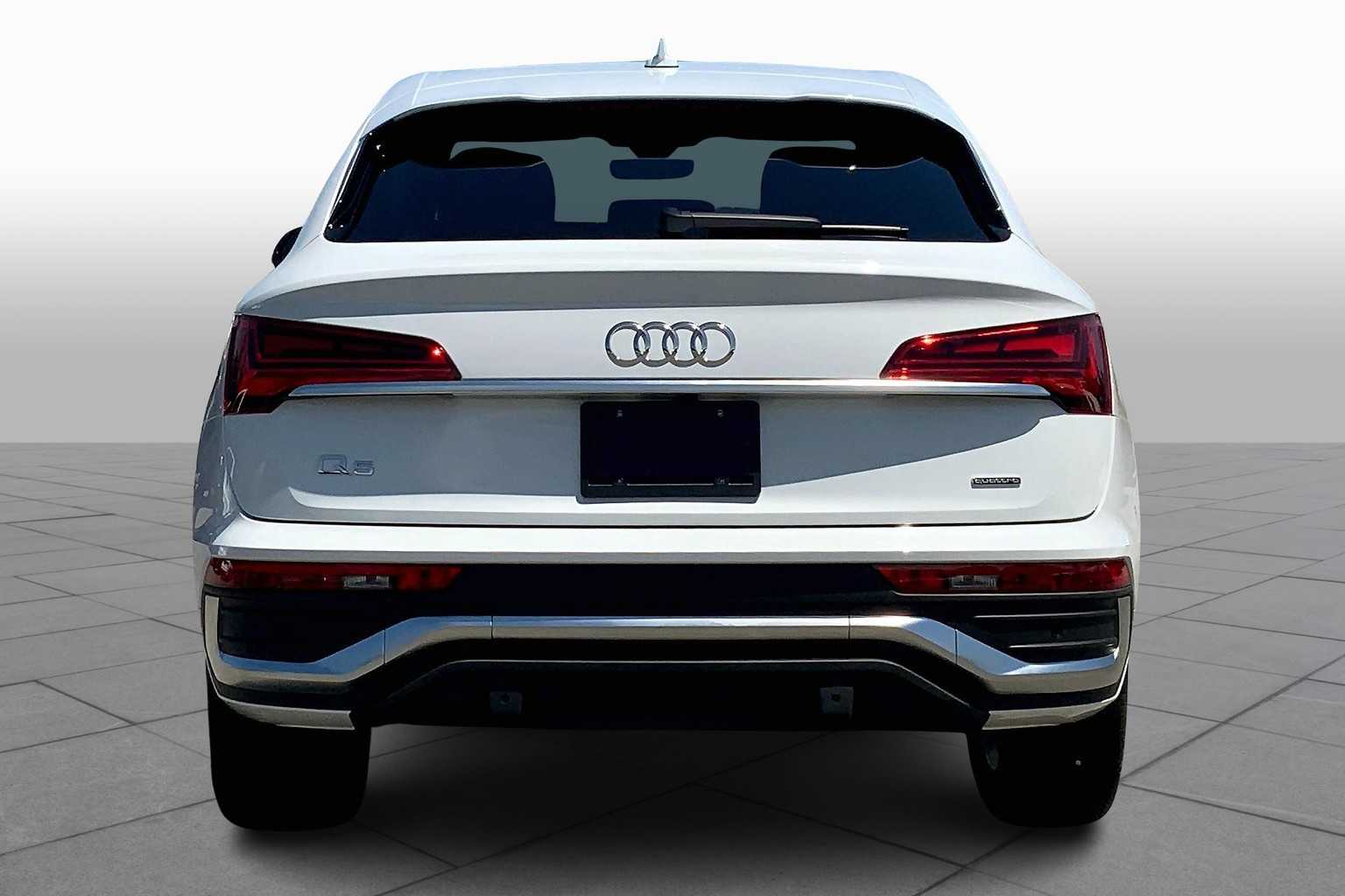 2025 Audi Q5 Sportback S line Premium Plus photo 3