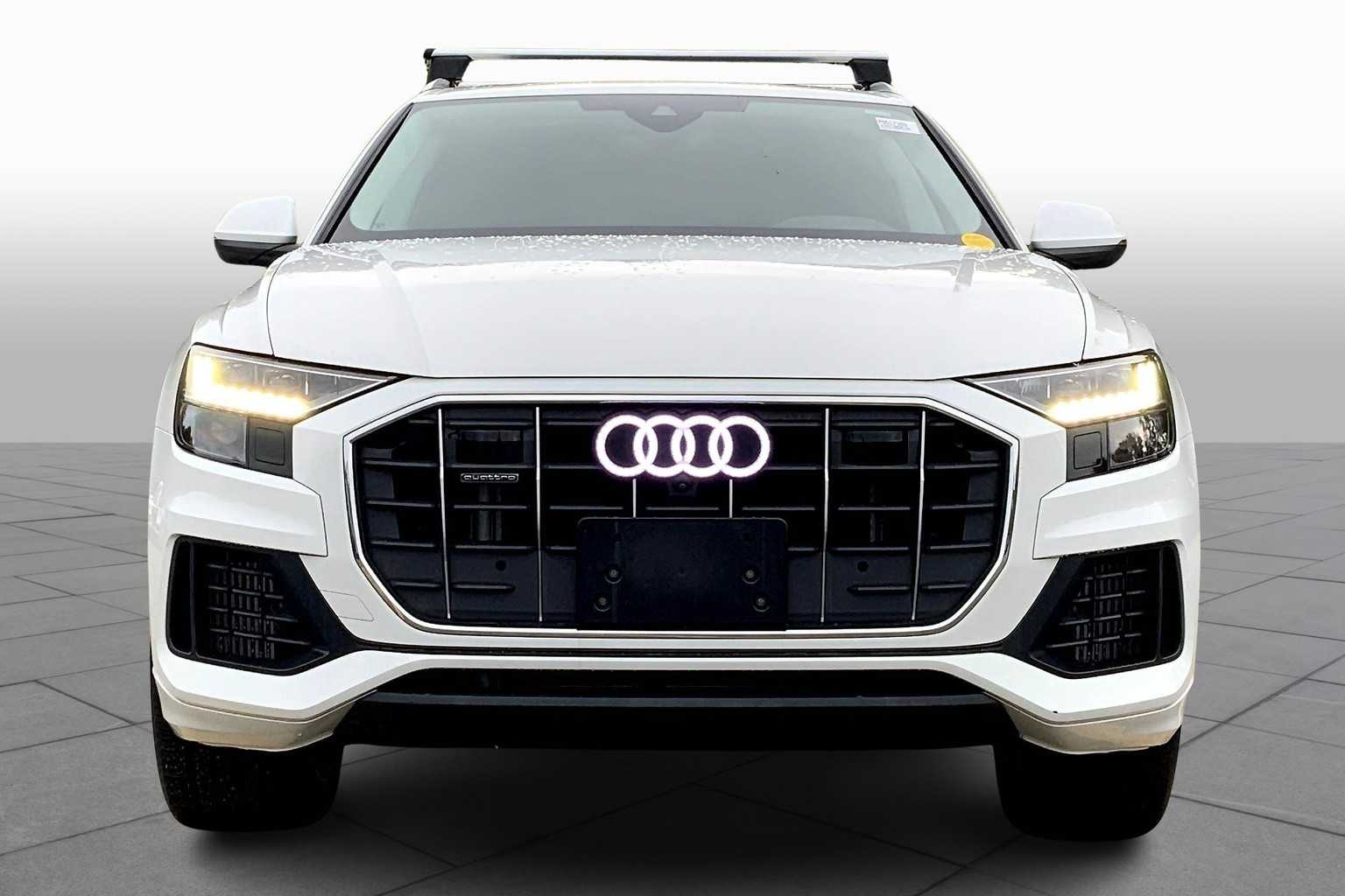 2023 Audi Q8 Premium Plus photo 3