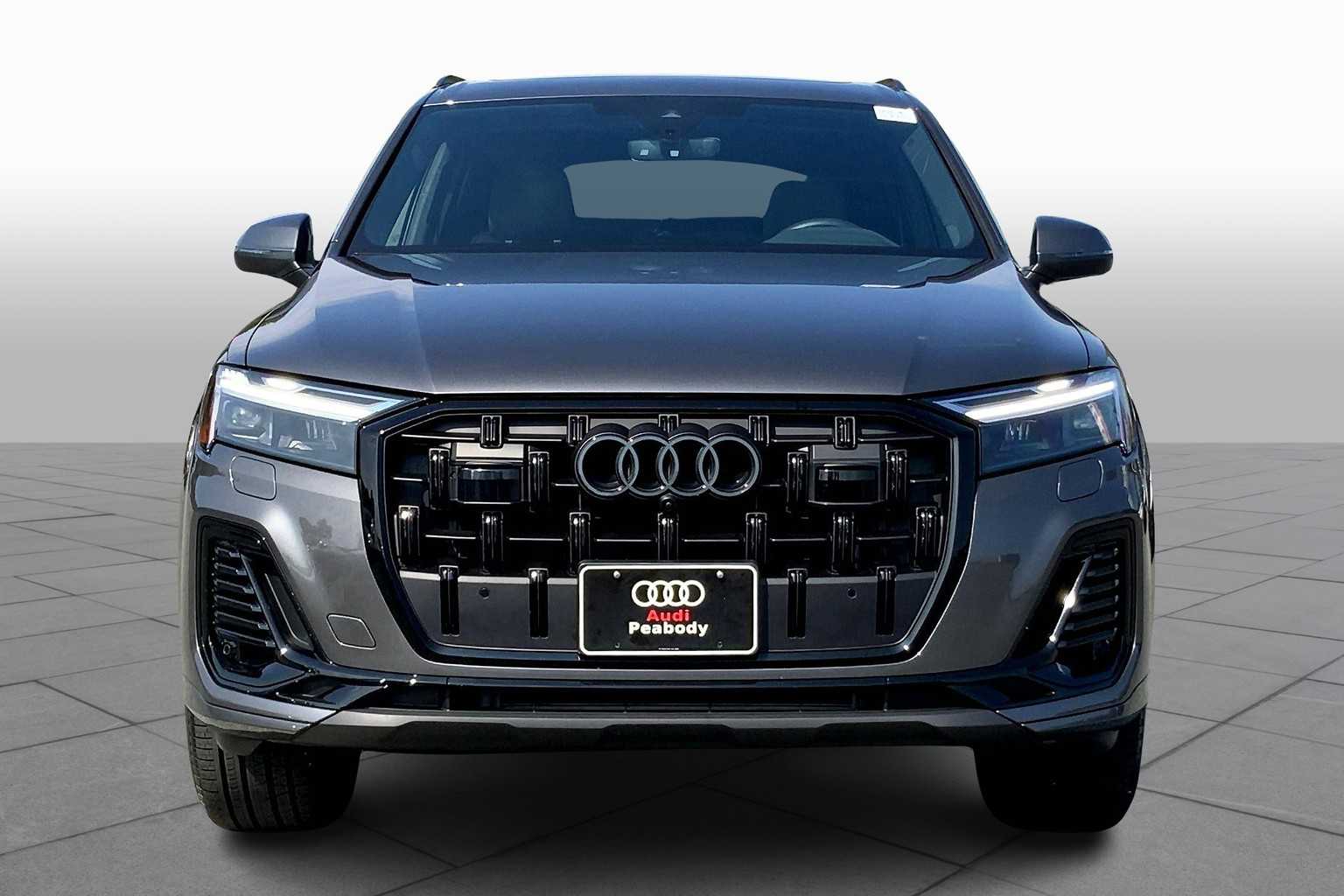 2025 Audi Q7 Premium Plus photo 2