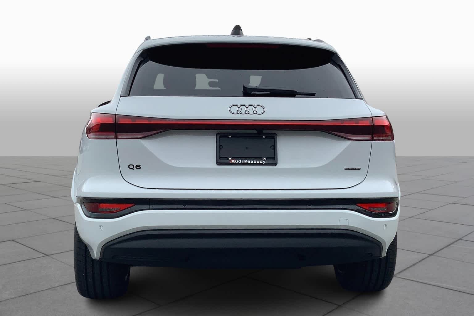 2025 Audi Q6 E-tron Premium Plus photo 3