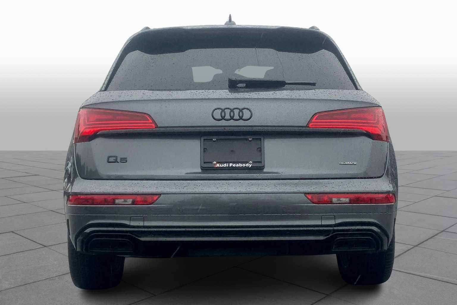2024 Audi Q5 S line Premium Plus photo 4