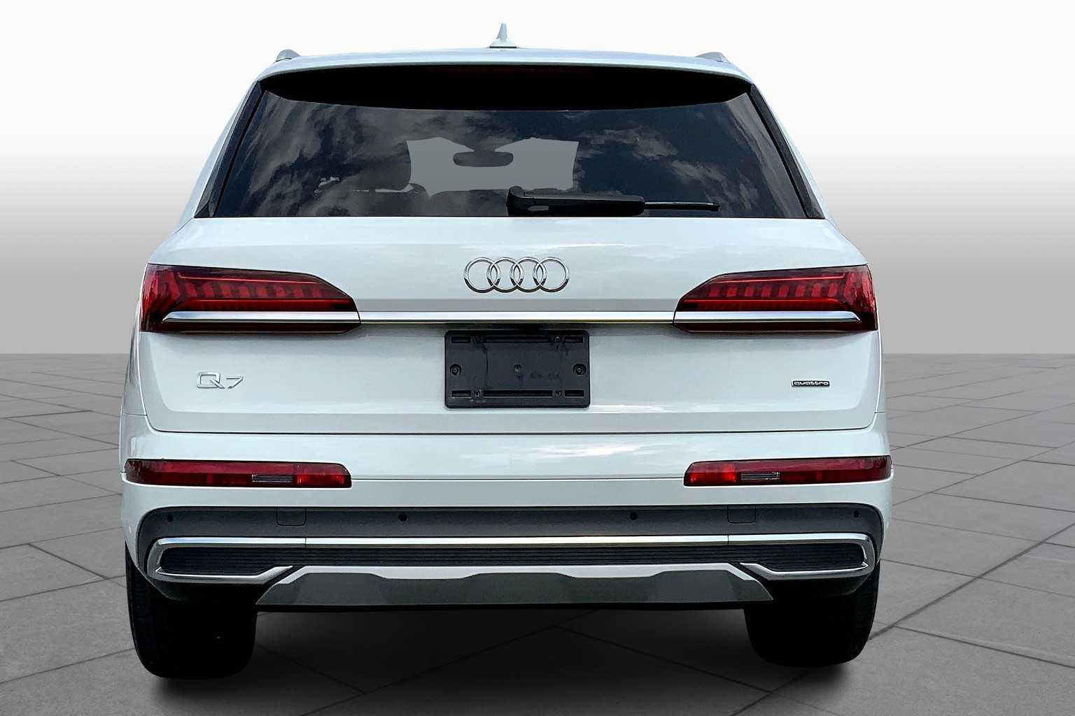 2022 Audi Q7 Premium Plus photo 4