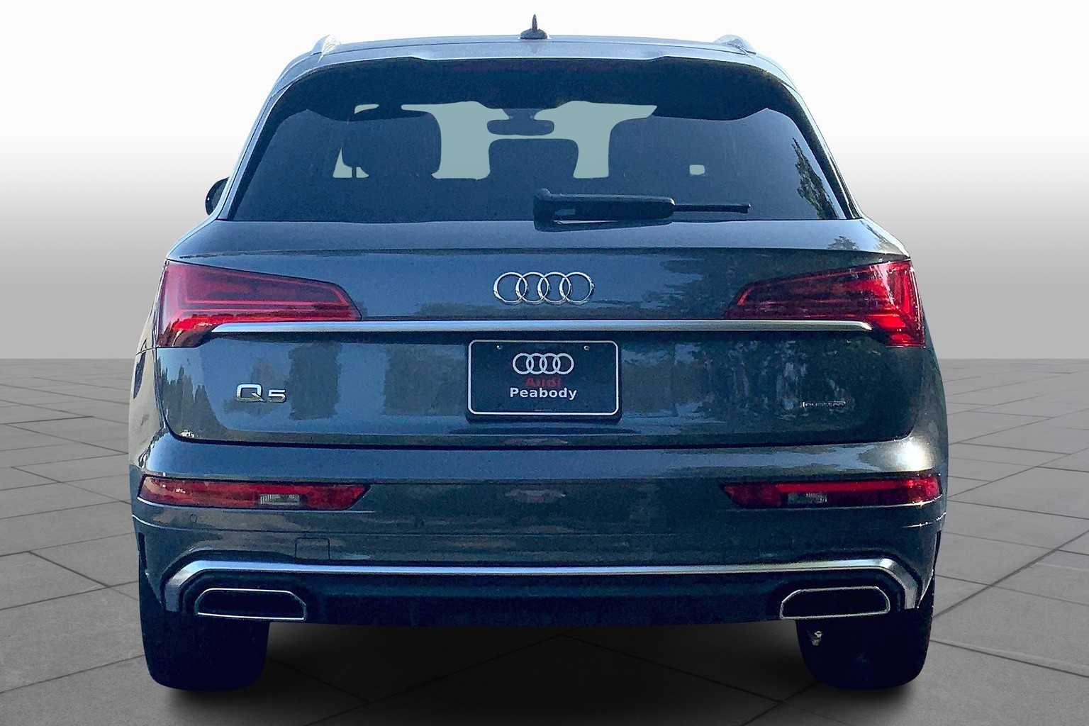 2023 Audi Q5 S line Premium Plus photo 4