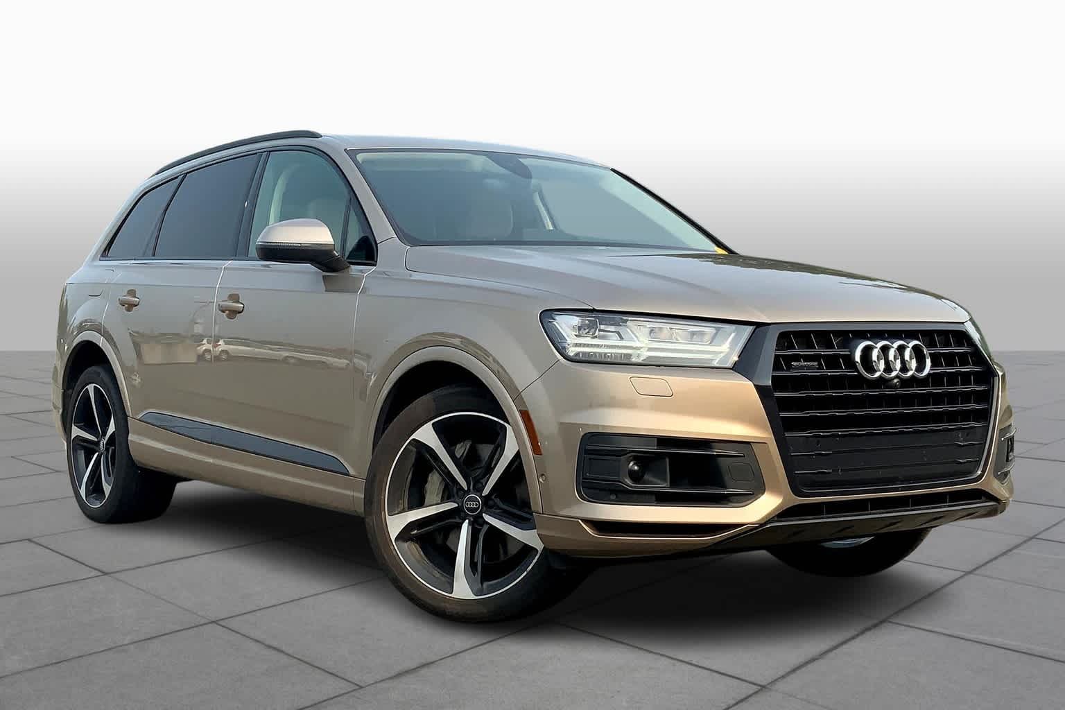 Used 2019 Audi Q7 Prestige with VIN WA1VAAF70KD039397 for sale in Peabody, MA