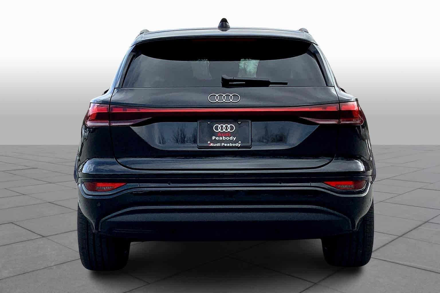 2025 Audi Q6 E-tron Premium Plus photo 3