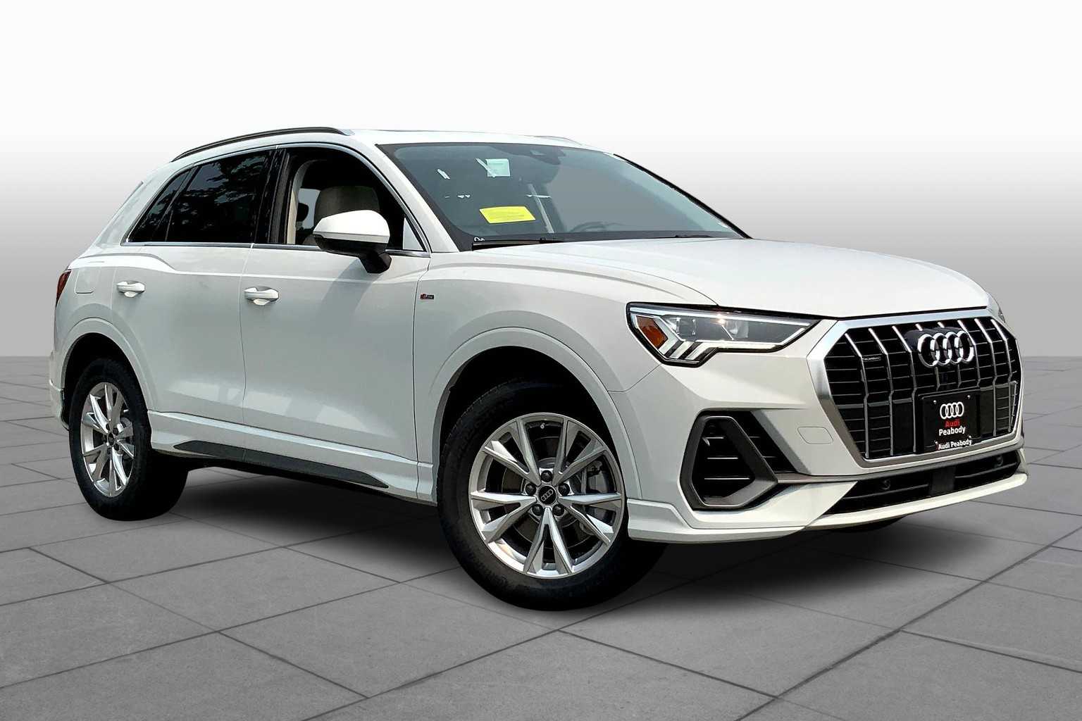2025 Audi Q3 45 S line Premium Plus