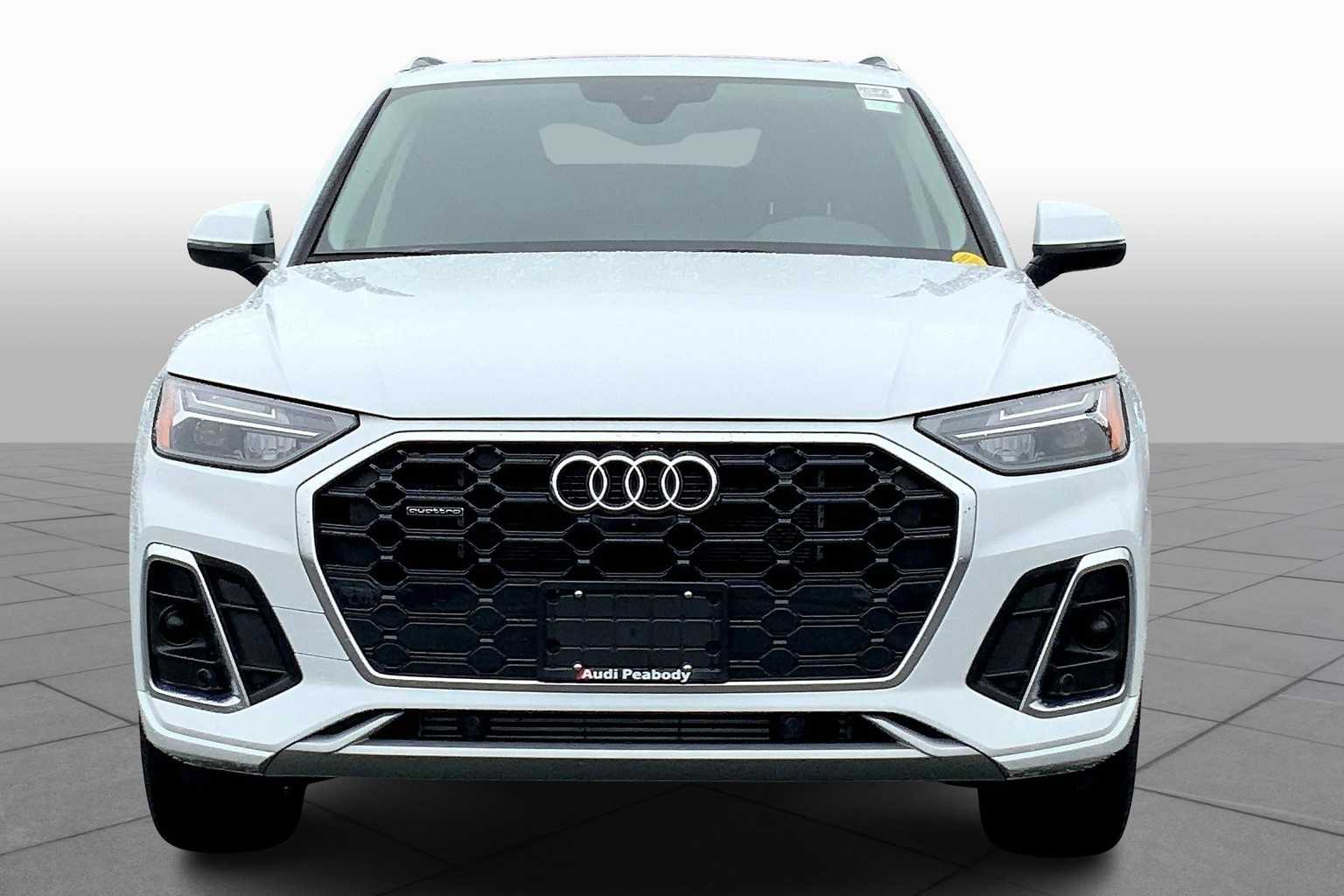 2024 Audi Q5 S line Premium Plus photo 2