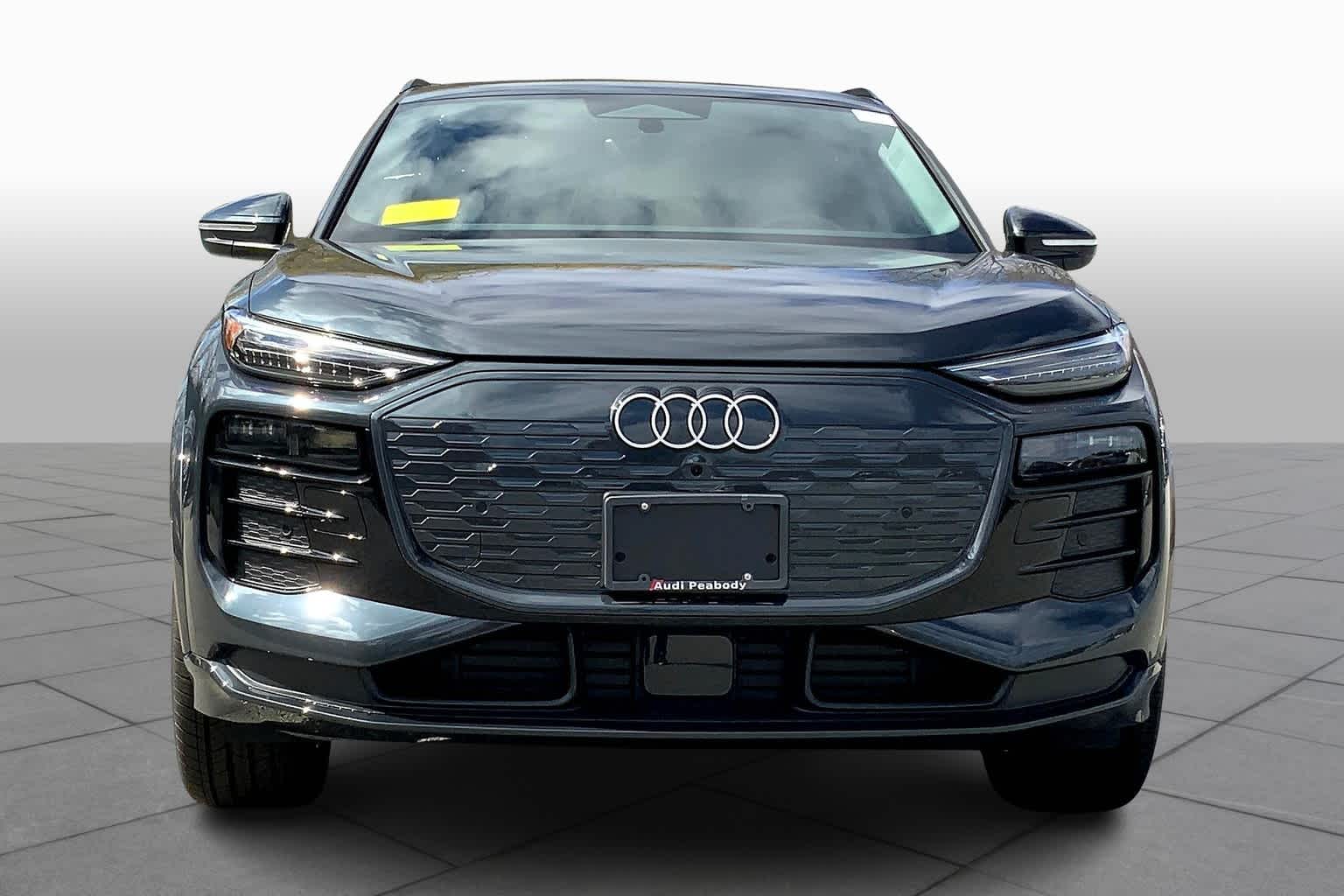 2025 Audi Q6 E-tron Premium Plus photo 2