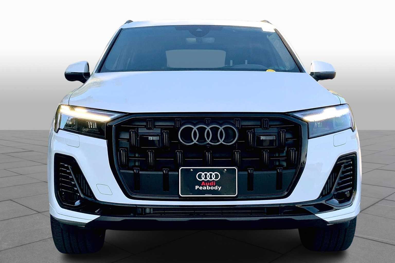 2025 Audi Q7 Premium Plus photo 3