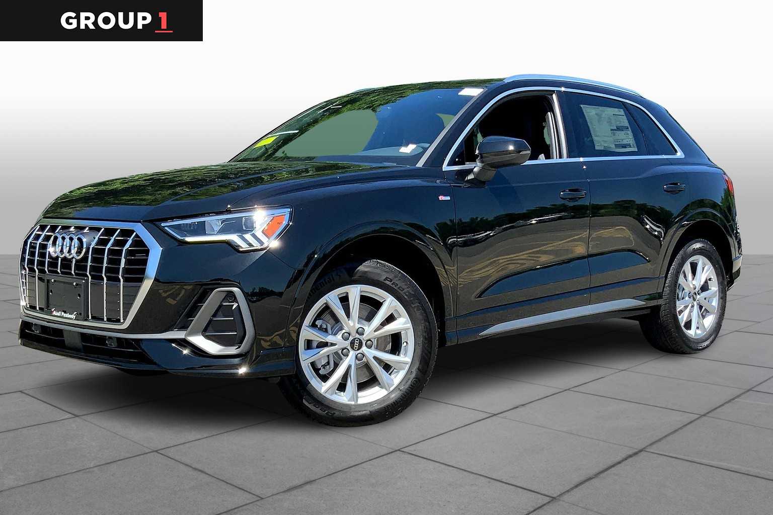 2025 Audi Q3 S Line Premium's photo