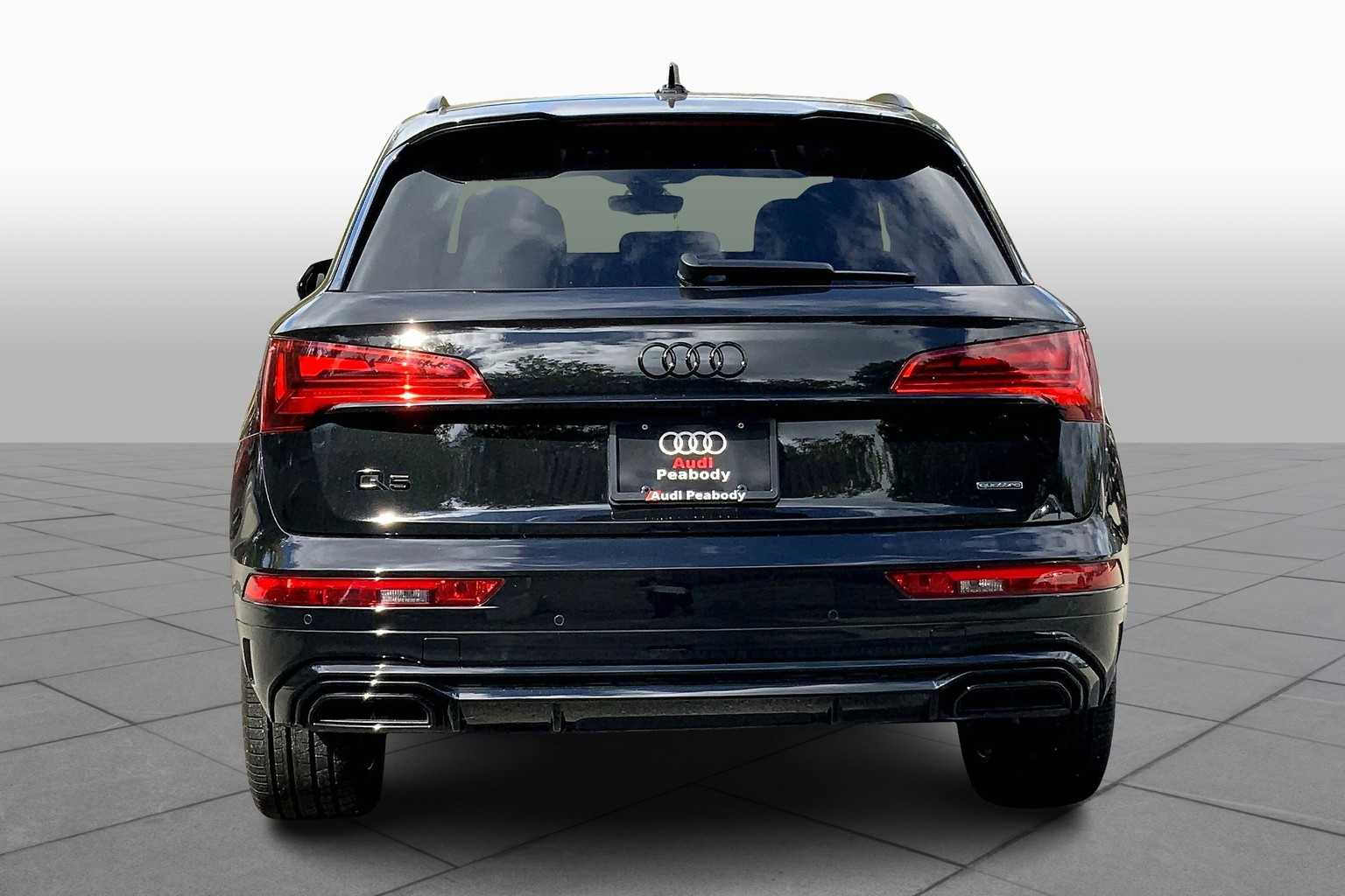2024 Audi Q5 S line Premium Plus photo 4