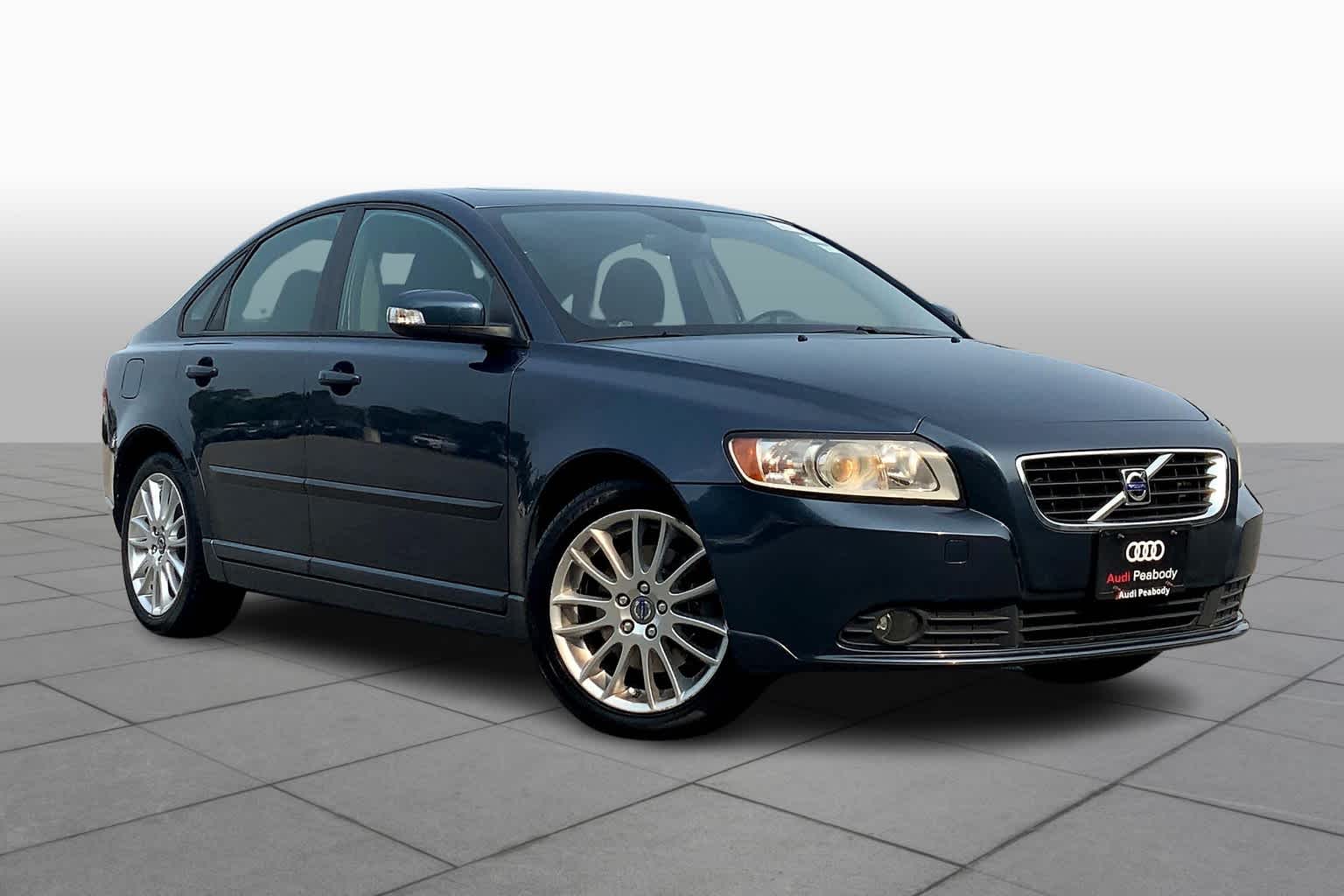 Used 2010 Volvo S40 2.4i with VIN YV1382MS0A2512483 for sale in Peabody, MA