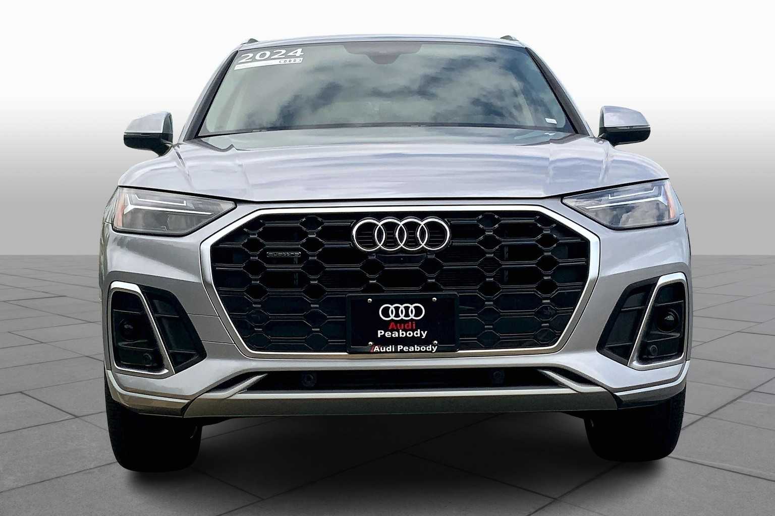 2024 Audi Q5 S line Premium Plus photo 3