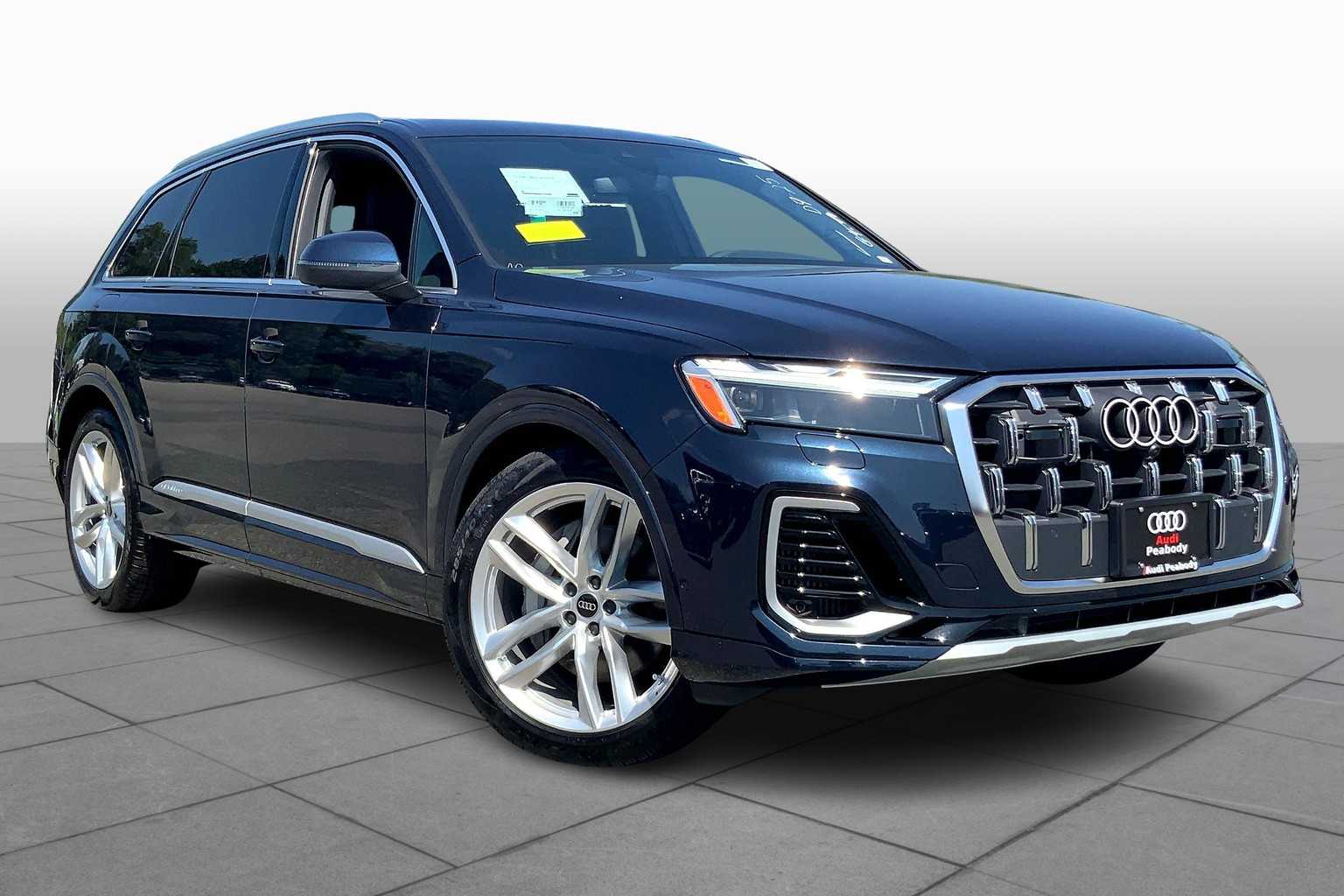 2025 Audi Q7 55 Premium Plus