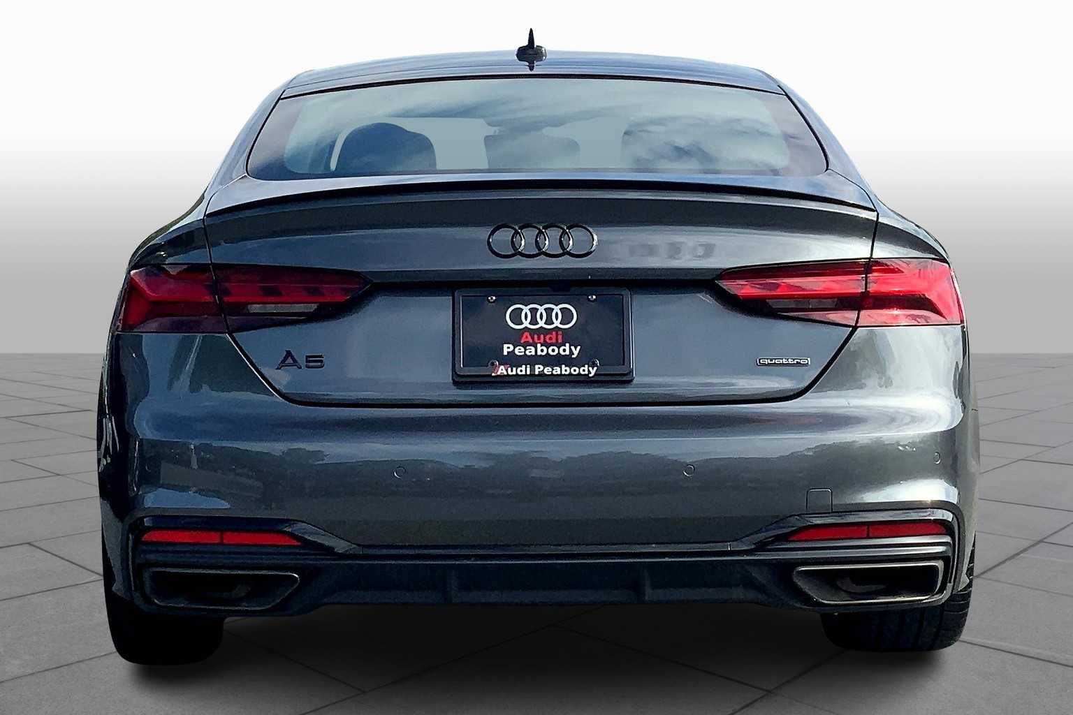 2025 Audi A5 S line Quattro Premium Plus photo 4