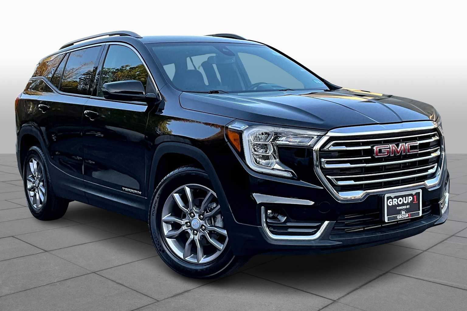 2023 Gmc Terrain SLT photo 2