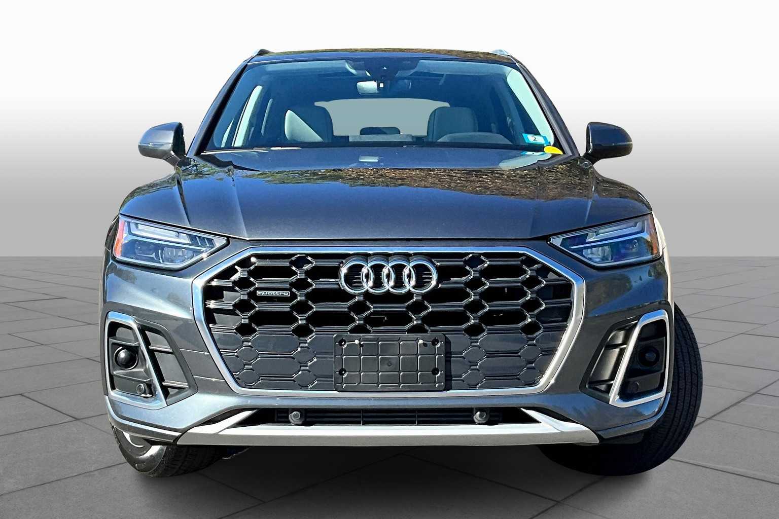 2024 Audi Q5 S line Premium photo 2