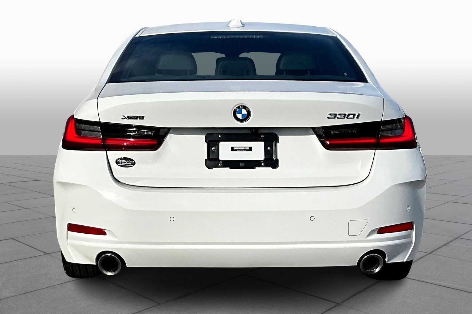 2023 Bmw 330i xDrive photo 4