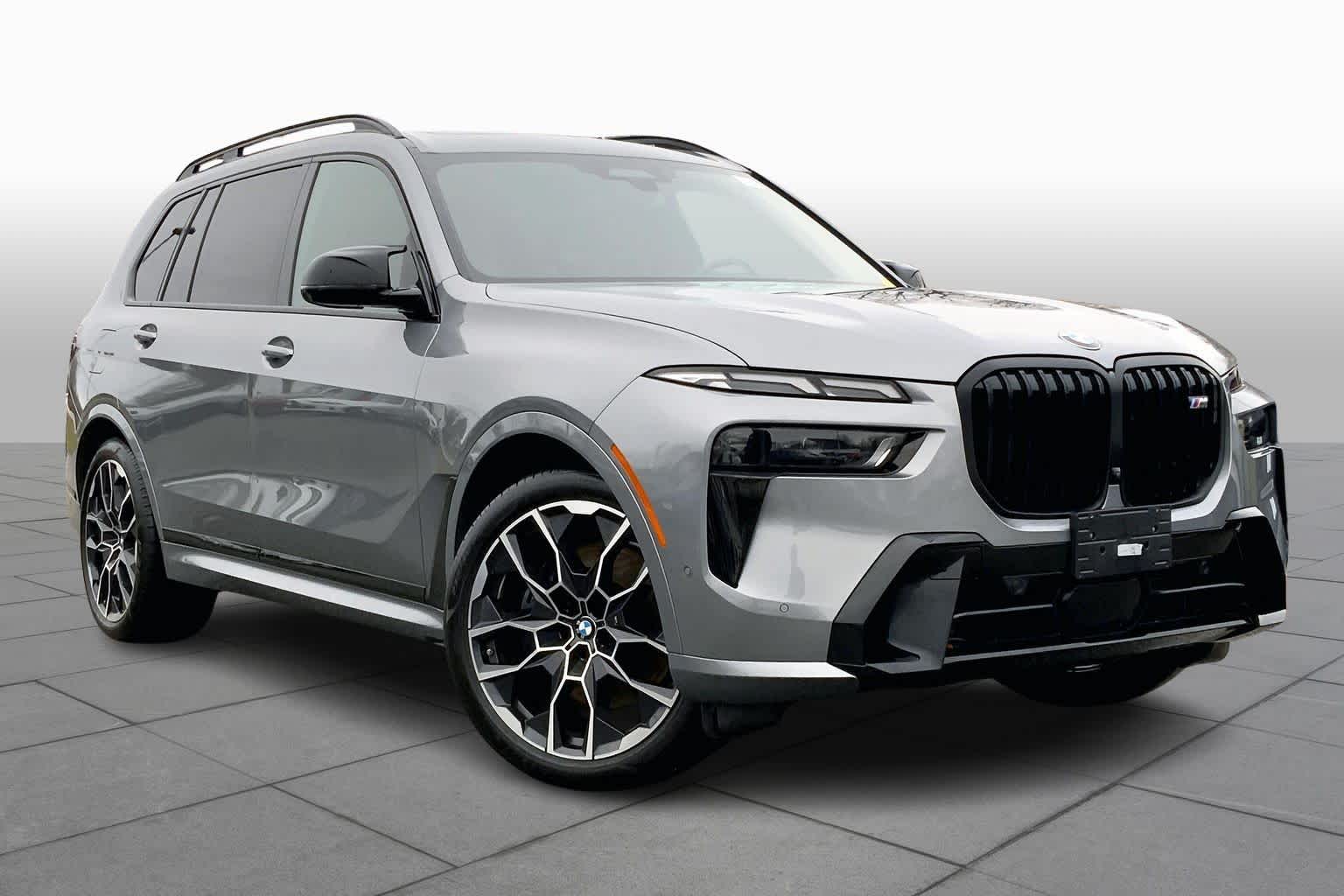 2025 Bmw X7 M60i photo 2