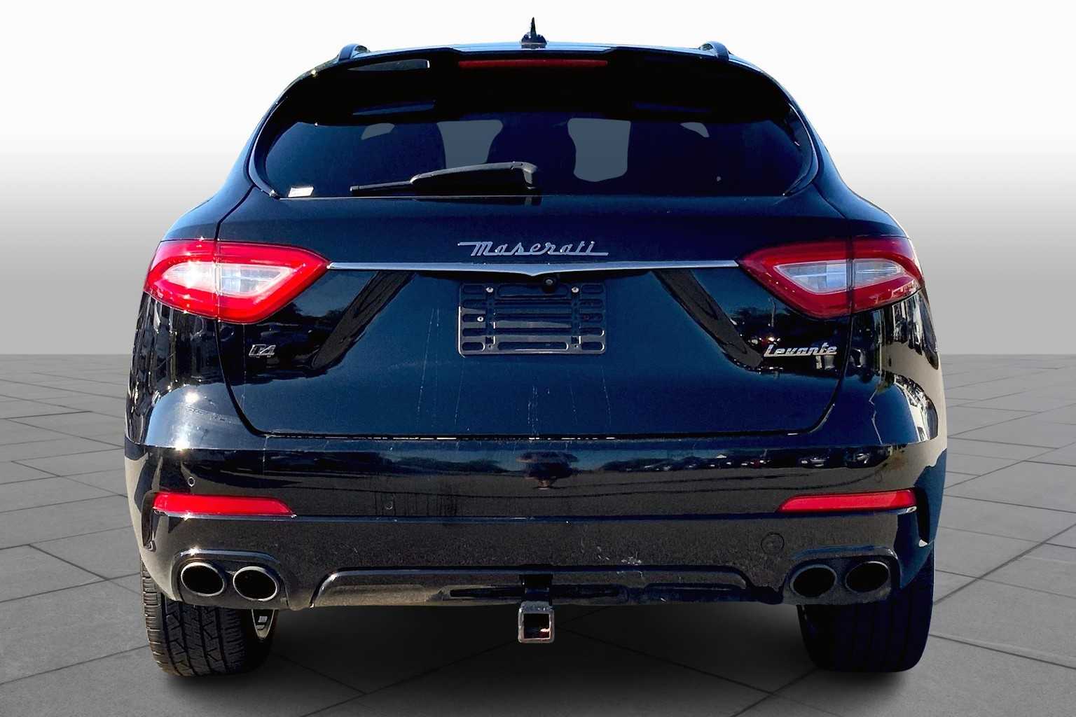 2018 Maserati Levante GranSport photo 4