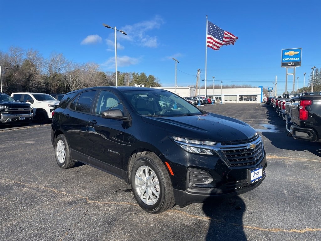 Used 2024 Chevrolet Equinox LS SUV