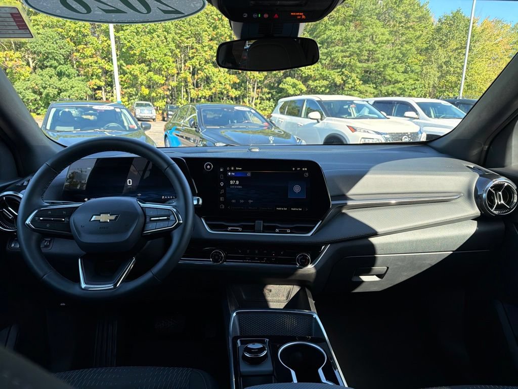 2026 Chevrolet Equinox LT - Photo 11
