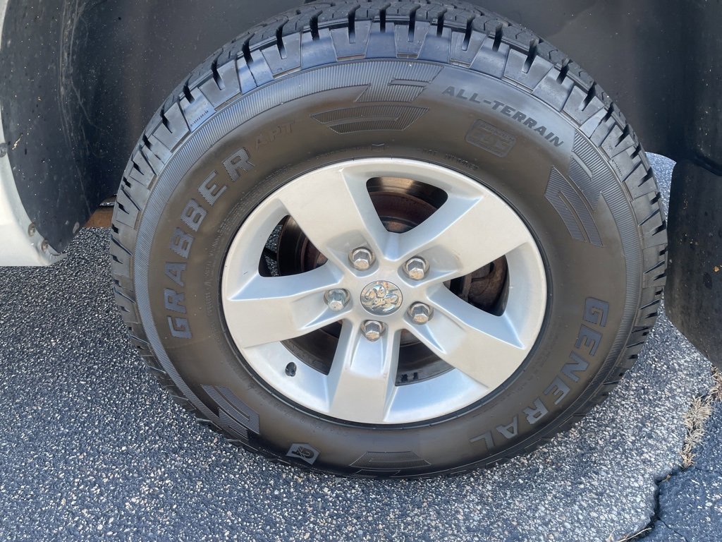 2019 Ram 1500 Classic Express photo 2