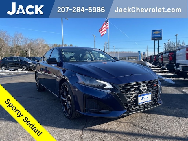 2023 Nissan Altima 2.5 SR Sedan