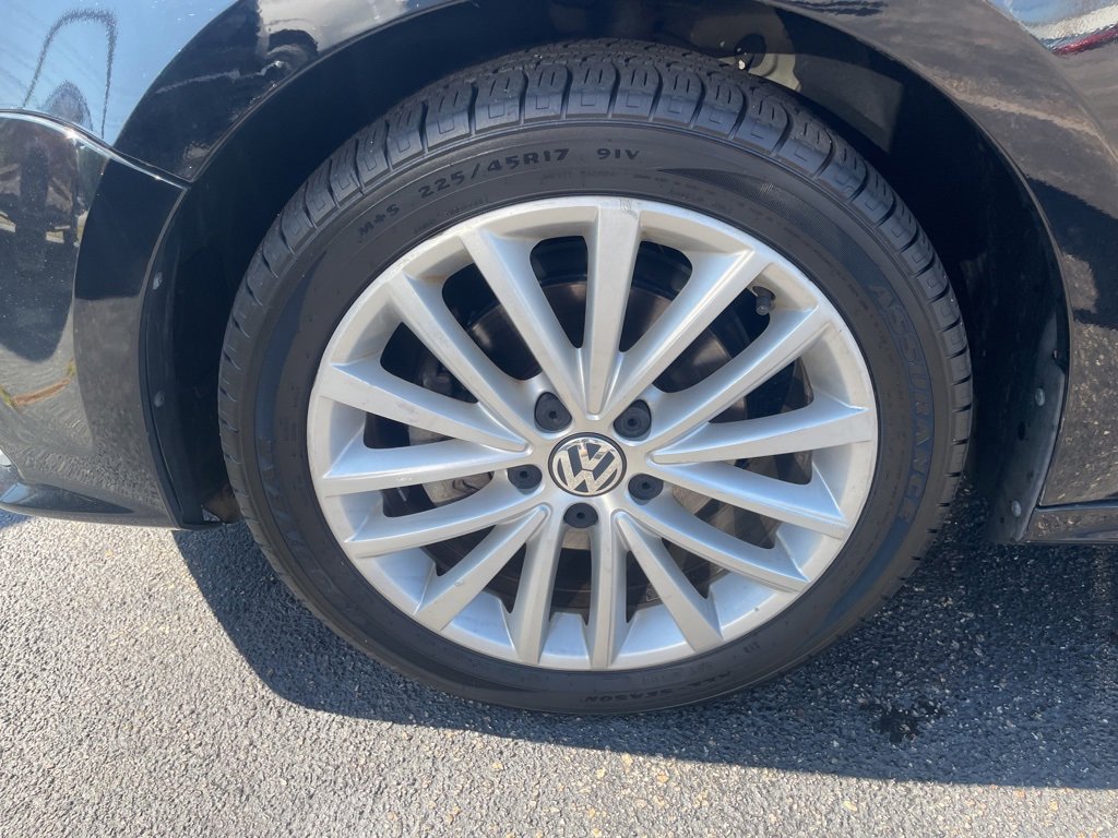 2015 Volkswagen Jetta 1.8T SE photo 4